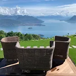 住宿加早餐酒店 Private Luxury & Silence Retreat With Spectacular View Over The Maggiore 斯特雷萨