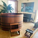 住宿加早餐酒店 Private Luxury & Silence Retreat With Spectacular View Over The Maggiore
