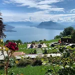 住宿加早餐酒店 Private Luxury & Silence Retreat With Spectacular View Over The Maggiore 斯特雷萨