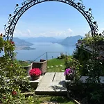 Private Luxury & Silence Retreat With Spectacular View Over The Maggiore 住宿加早餐酒店