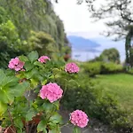 Private Luxury & Silence Retreat With Spectacular View Over The Maggiore Nocleg ze śniadaniem Stresa