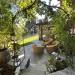 Private Luxury & Silence Retreat With Spectacular View Over The Maggiore 住宿加早餐酒店 斯特雷萨
