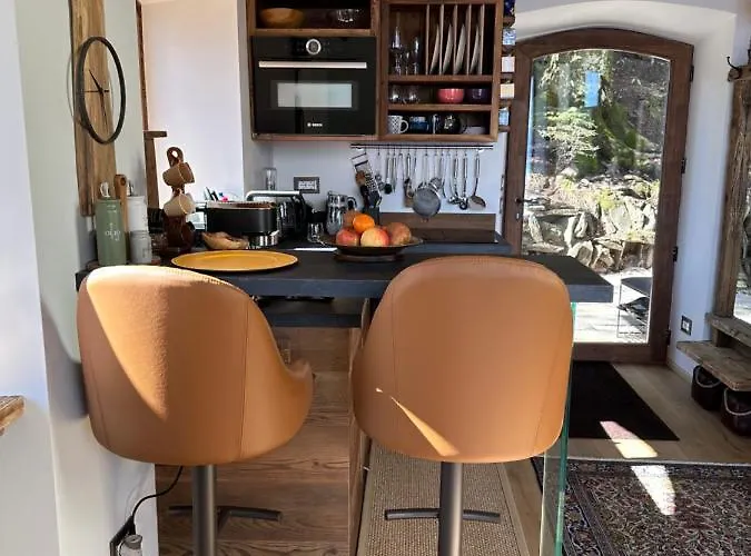 Frühstückspension Private Luxury & Silence Retreat With Spectacular View Over The Maggiore Stresa