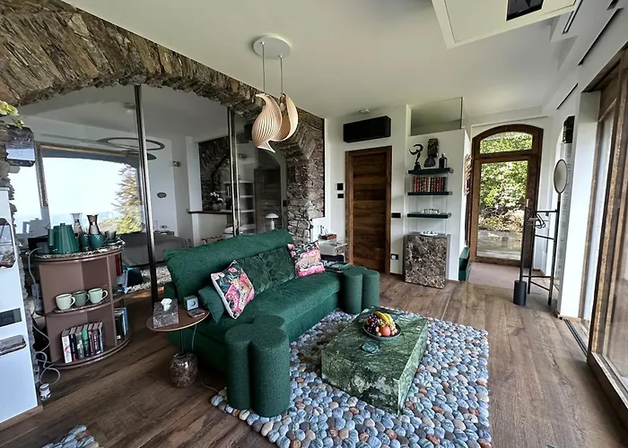 Private Luxury & Silence Retreat With Spectacular View Over The Maggiore Bed & Breakfast 4*