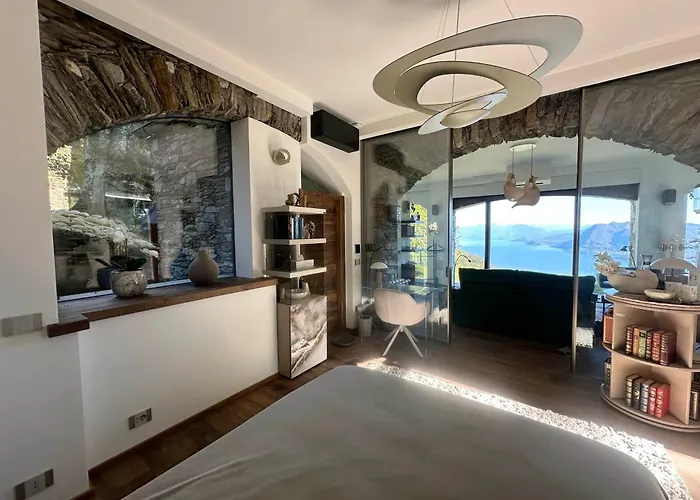 Frühstückspension Private Luxury & Silence Retreat With Spectacular View Over The Maggiore Stresa
