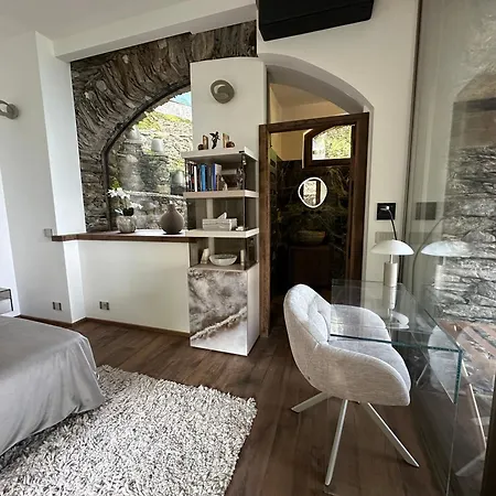 Bed & Breakfast Private Luxury & Silence Retreat With Spectacular View Over The Maggiore Stresa